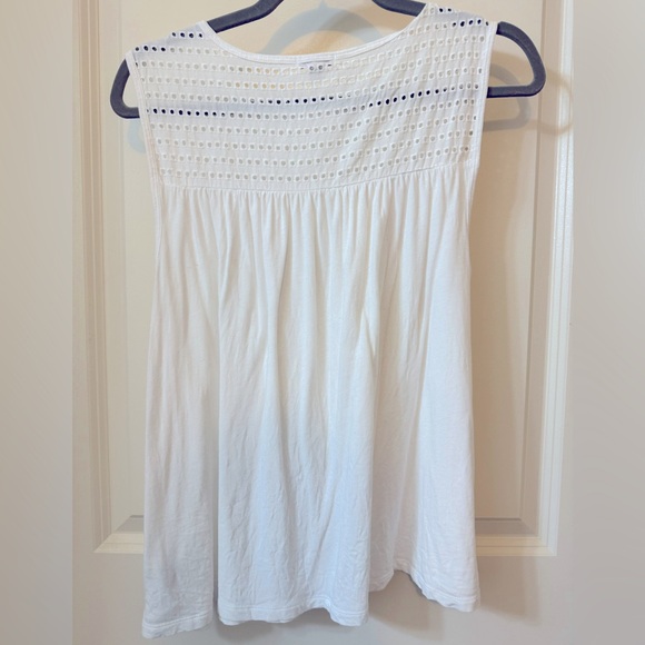 Gap Sleeveless Cotton Tank With Eyelet Details - Picture 3 of 3